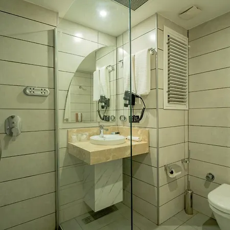 Best Western Izmir Hotel İzmir Exterior photo
