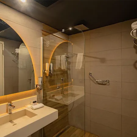 Best Western Izmir Hotel İzmir Exterior photo