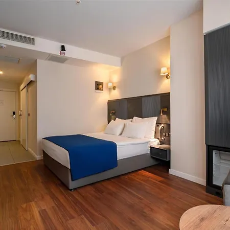 Best Western Izmir Hotel İzmir Exterior photo