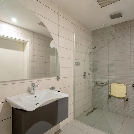 Best Western Izmir Hotel İzmir Exterior photo