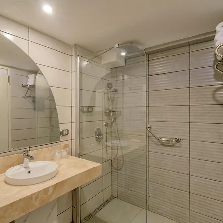 Best Western Izmir Hotel İzmir Exterior photo