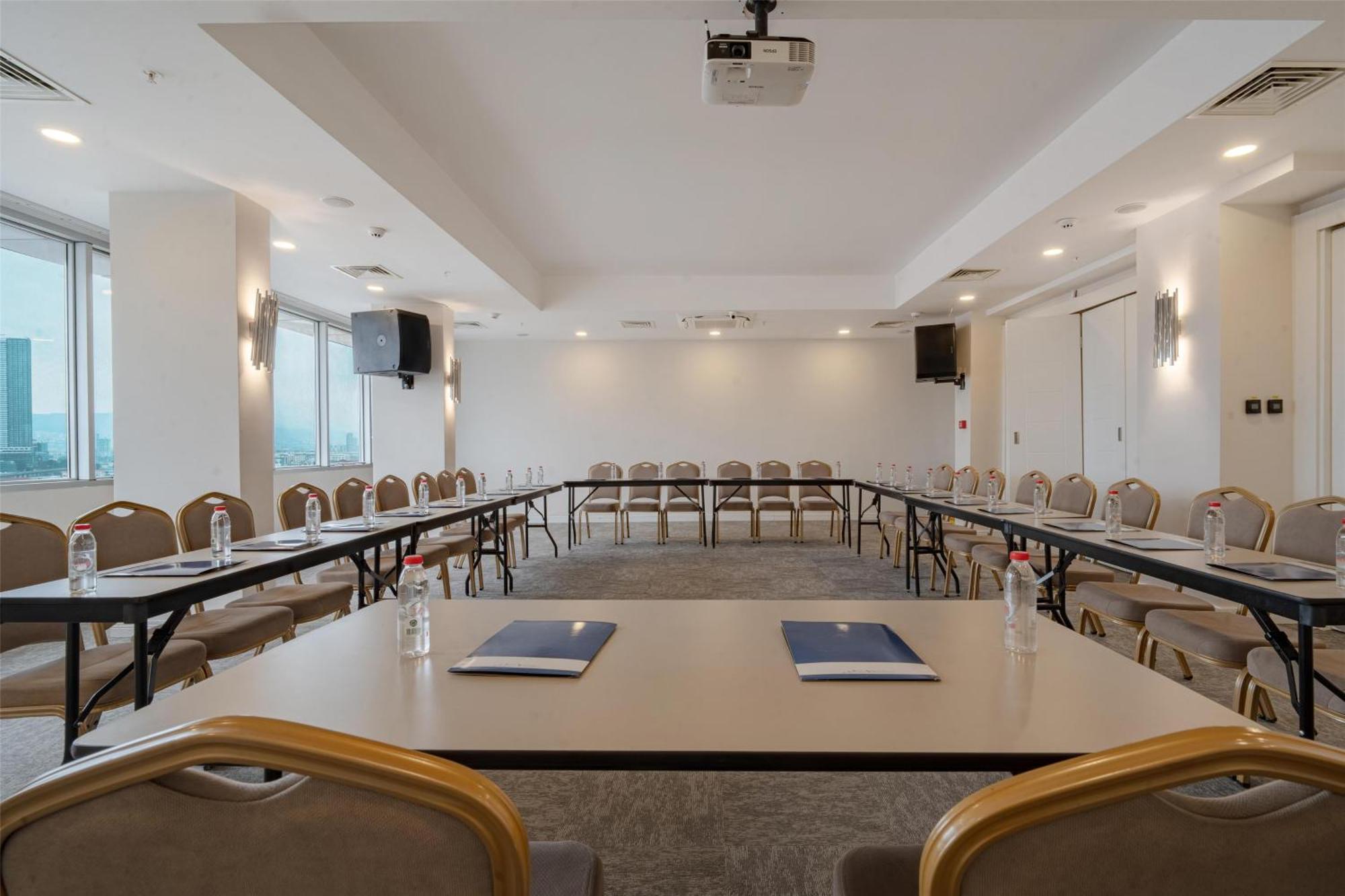 Mitte Port Hotel Konak Izmir 4* Izmir